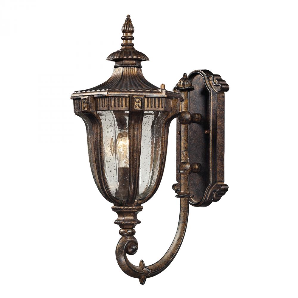 One Light Regal Bronze Wall Lantern